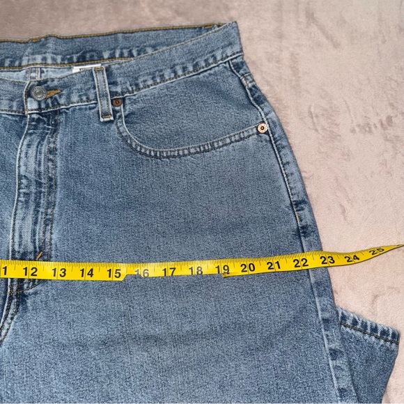 Y2K-10-1998-Vintage Levi’s boxy fit short size 34 - Picture 12 of 15